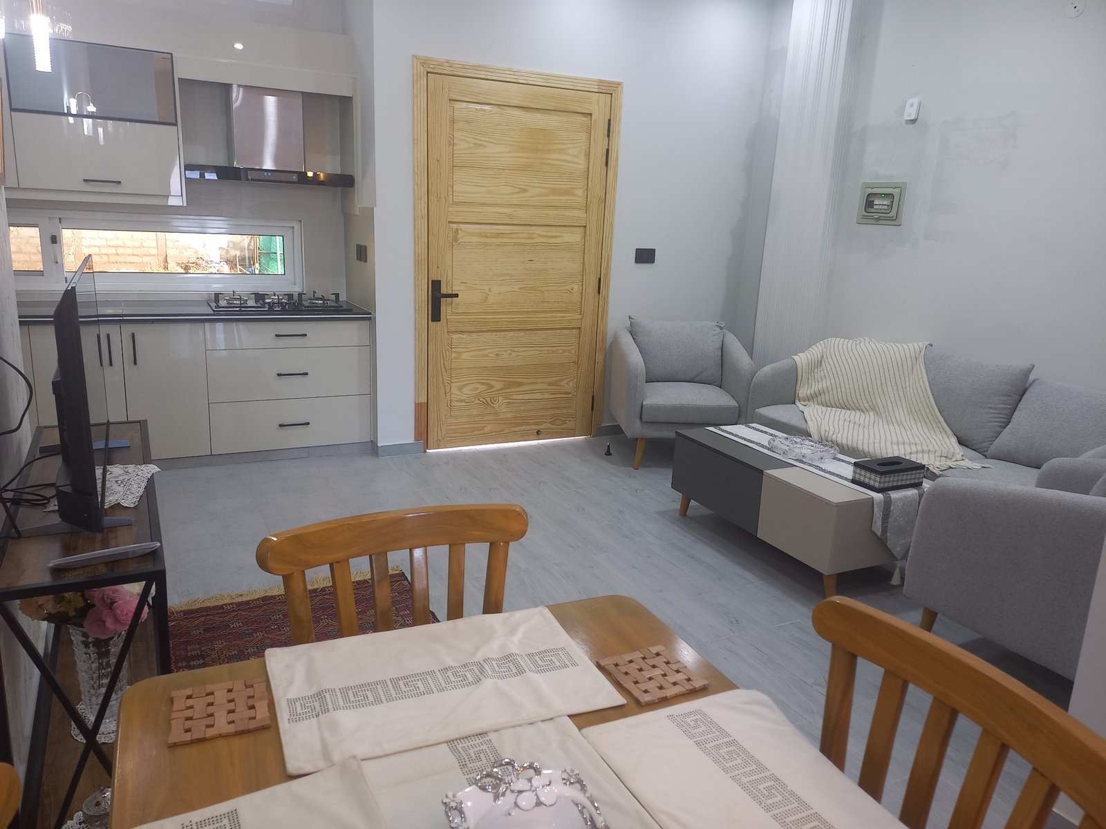 Furnished lounge